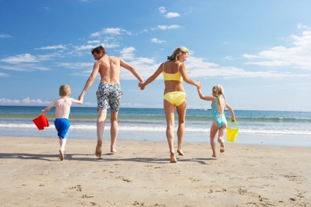 Πώς θα περάσετε ξέγνοιαστες διακοπές με παιδιά;