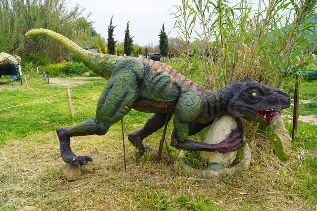 Πολιτιστικό πάρκο: “Η εποχή των Δεινοσαύρων”