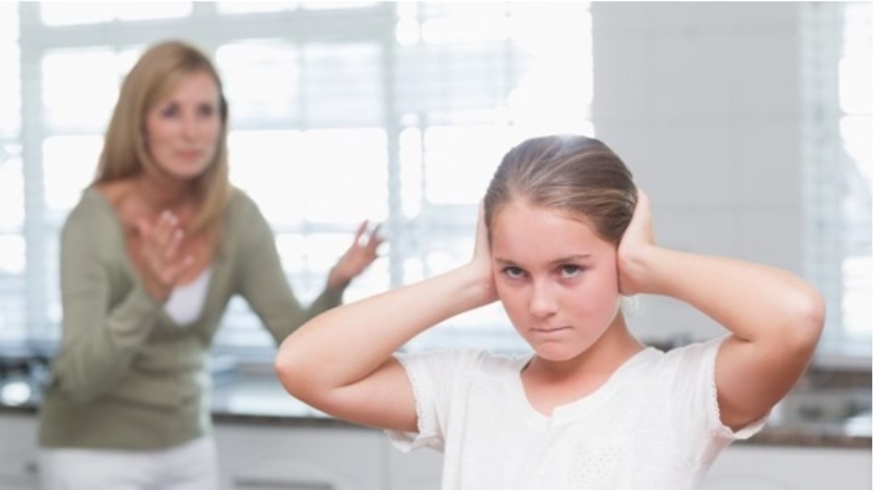 Πώς να νικήσεις τον θυμό σου για να μη φωνάζεις στα παιδιά;